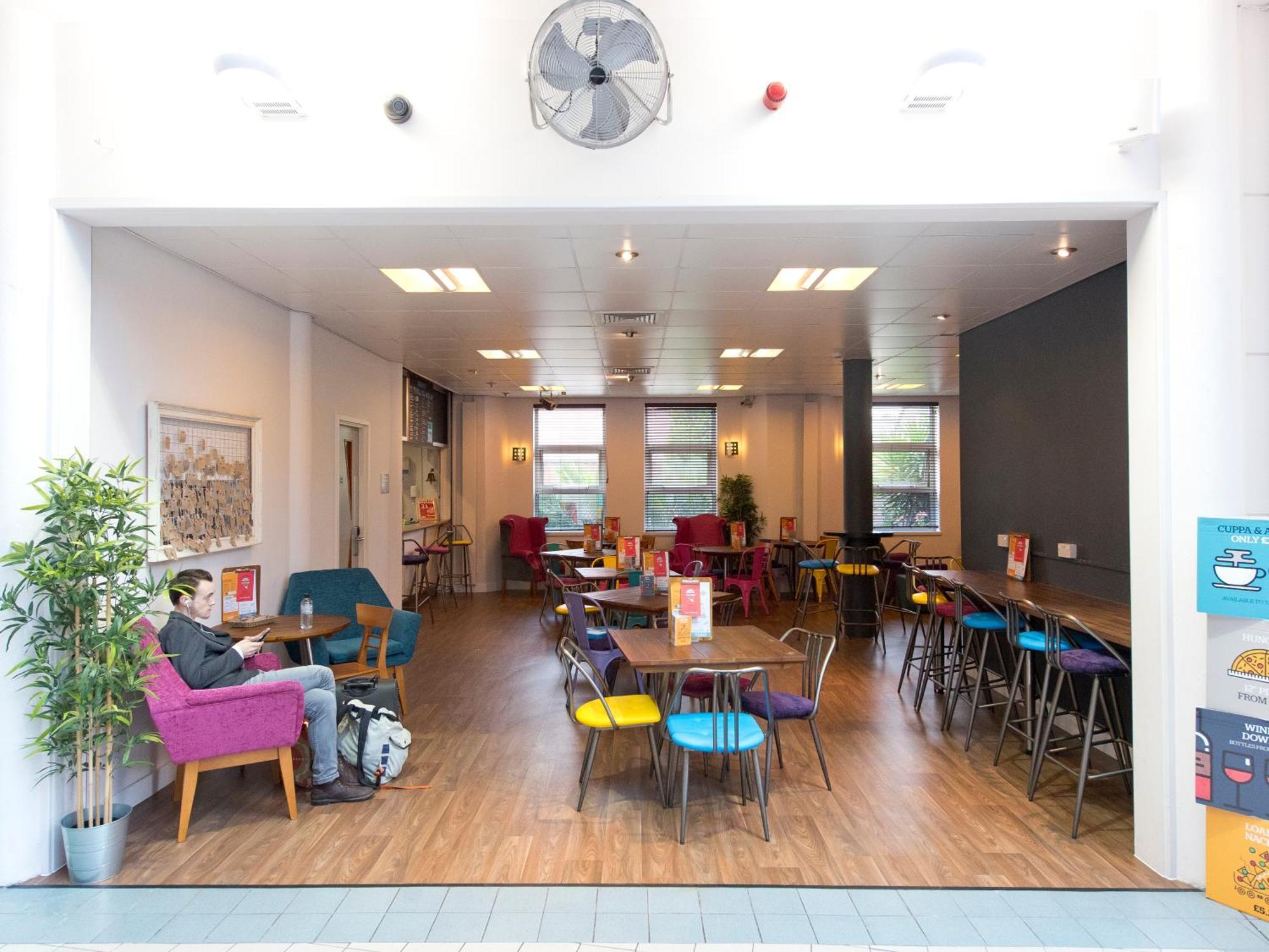 Hostel Yha London Thameside Exterior foto