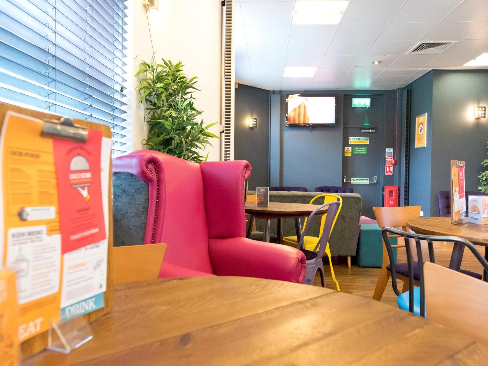 Hostel Yha London Thameside Exterior foto